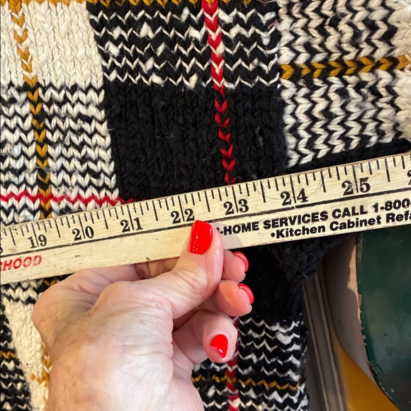 Ralph Lauren Plaid Black and White Sweater - Picture 4 of 4